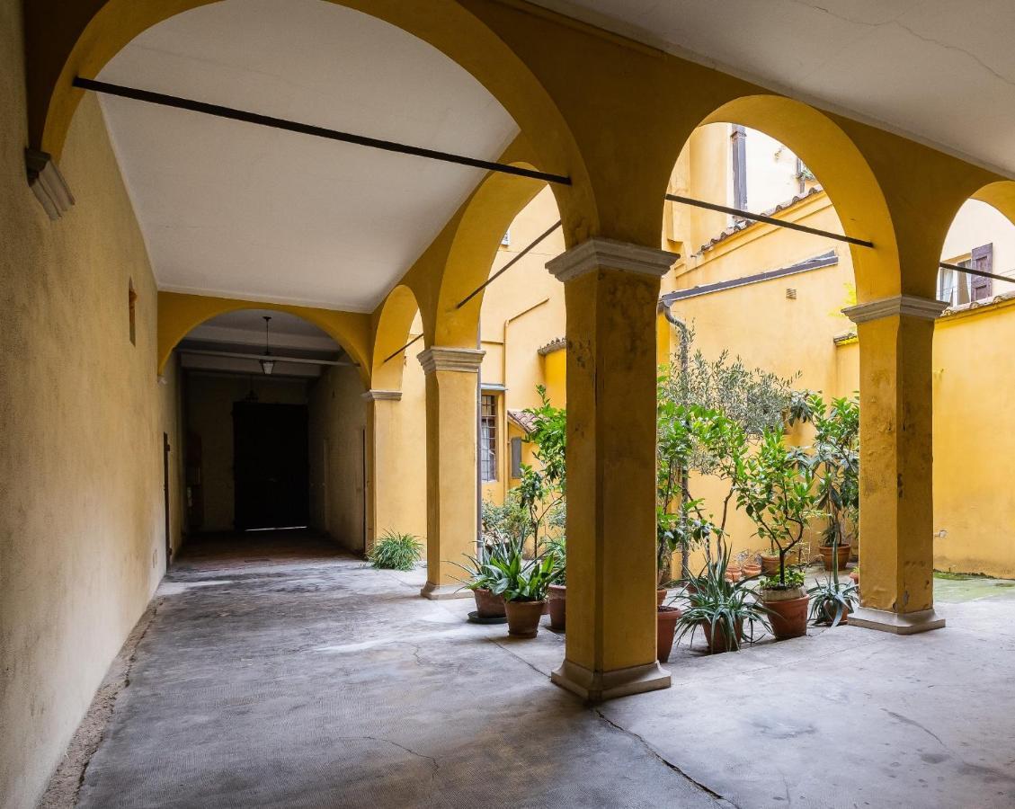 Sotto I Portici Di Bologna Bolonha Exterior foto